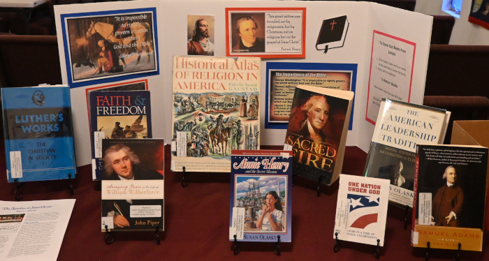 Library Display Table